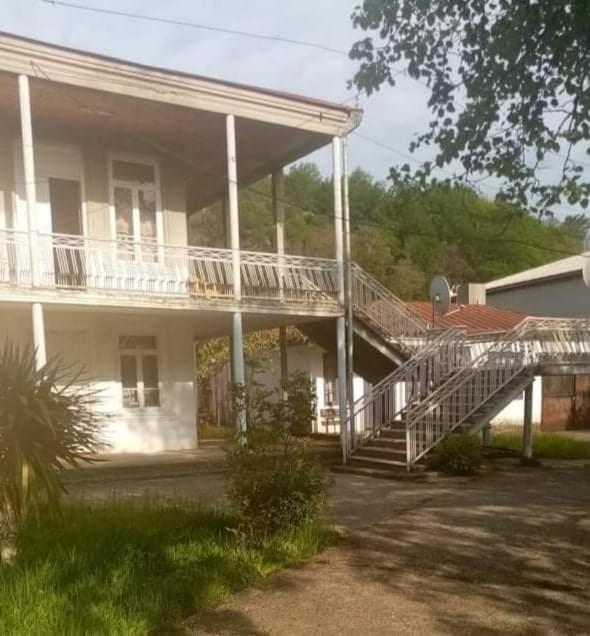 Guest House Knarik ジワリ  エクステリア 写真