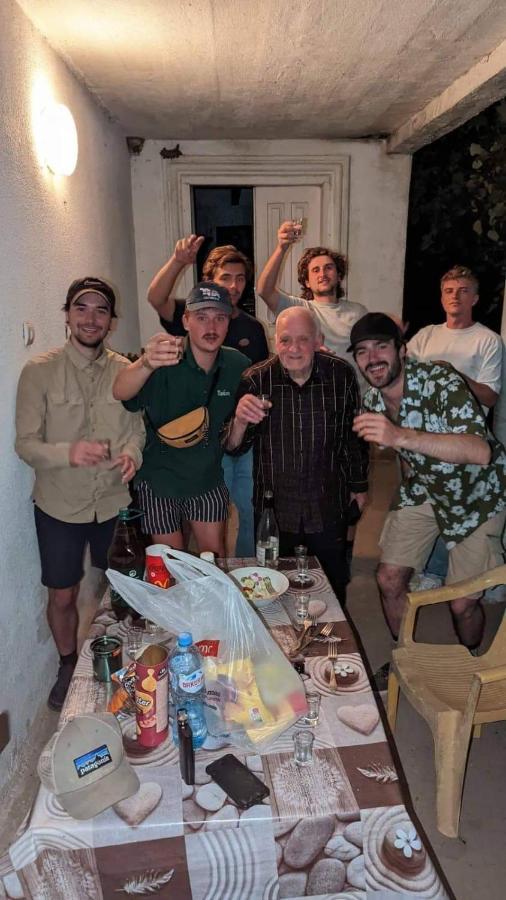 Guest House Knarik ジワリ  エクステリア 写真