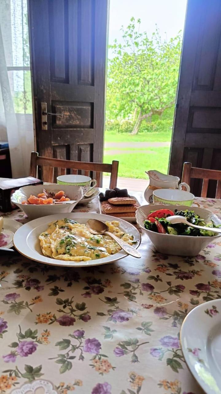 Guest House Knarik ジワリ  エクステリア 写真
